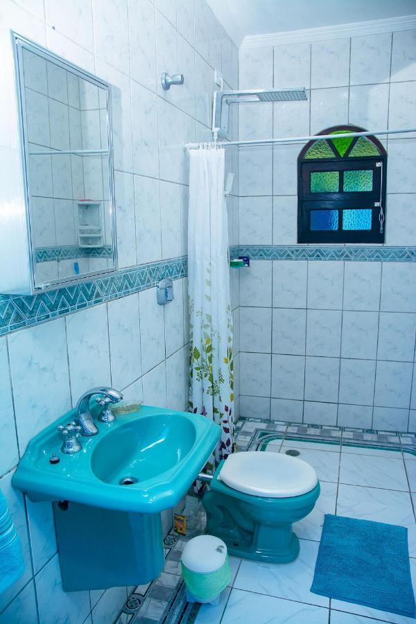 ברטיוגה Linda Casa Com Lazer A 500M Da Praia Guaratuba Sp מראה חיצוני תמונה
